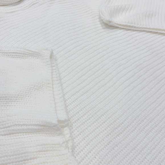 In The Style x Billie Faiers Roll Neck Cape Sweater for ASOS - Picture 6 of 9